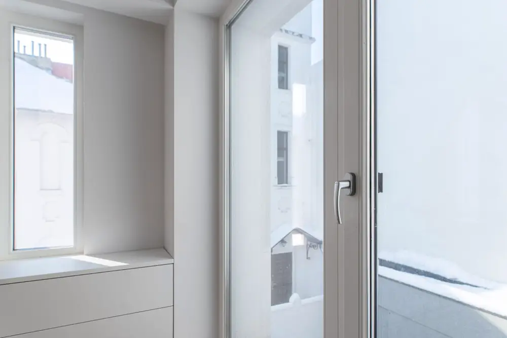 Proiect: Tâmplărie Lemn. Casa rezidențială București, Str. Petoffi Sandor