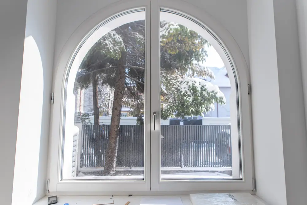 Proiect: Tâmplărie Lemn. Casa rezidențială București, Str. Petoffi Sandor