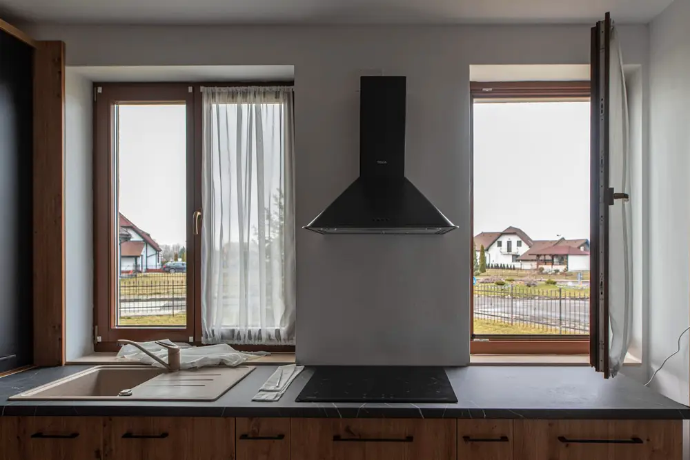 Proiect: Tâmplărie Lemn. Casă rezidențială Stupinii Noi, Brașov