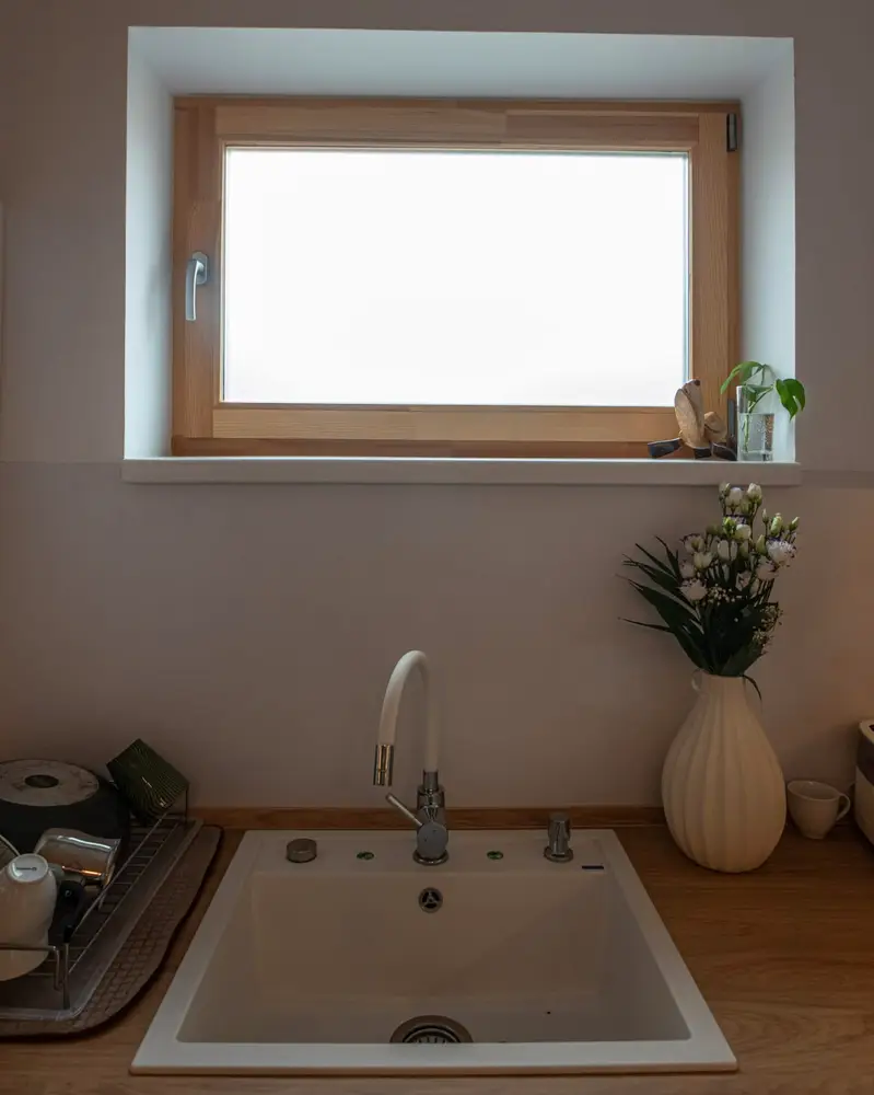 Proiect: Tâmplărie Lemn. Proiect Rezidențial Șcheii Brașovului