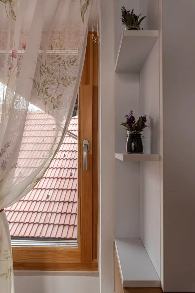 Proiect: Tâmplărie Lemn. Proiect Rezidențial Șcheii Brașovului