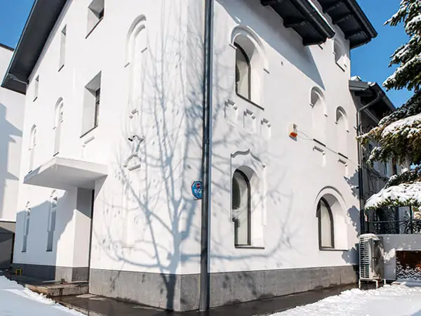 Proiect: Tâmplărie Lemn. Casa rezidențială București, Str. Petoffi Sandor